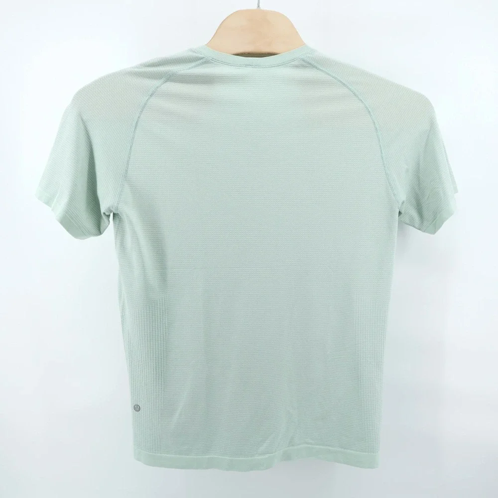 Lululemon Shirt Mens Large Green Short Sleeve Metal Vent Tech Workout Gym Logo - Picture 4 of 7